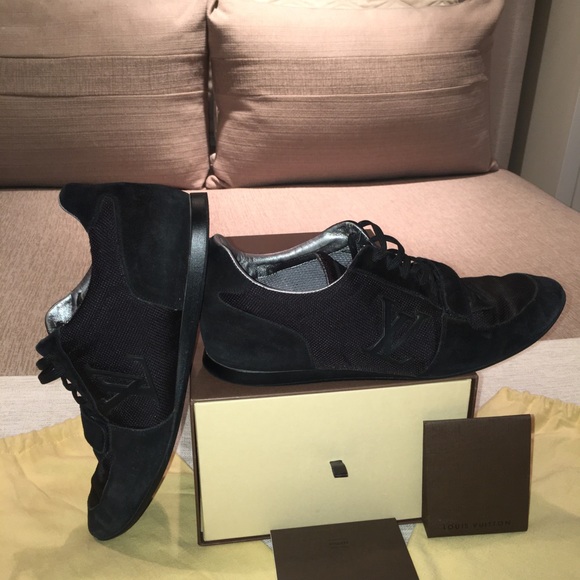 Louis Vuitton Black Suede-trimmed Mesh Initiales - Picture 7 of 9